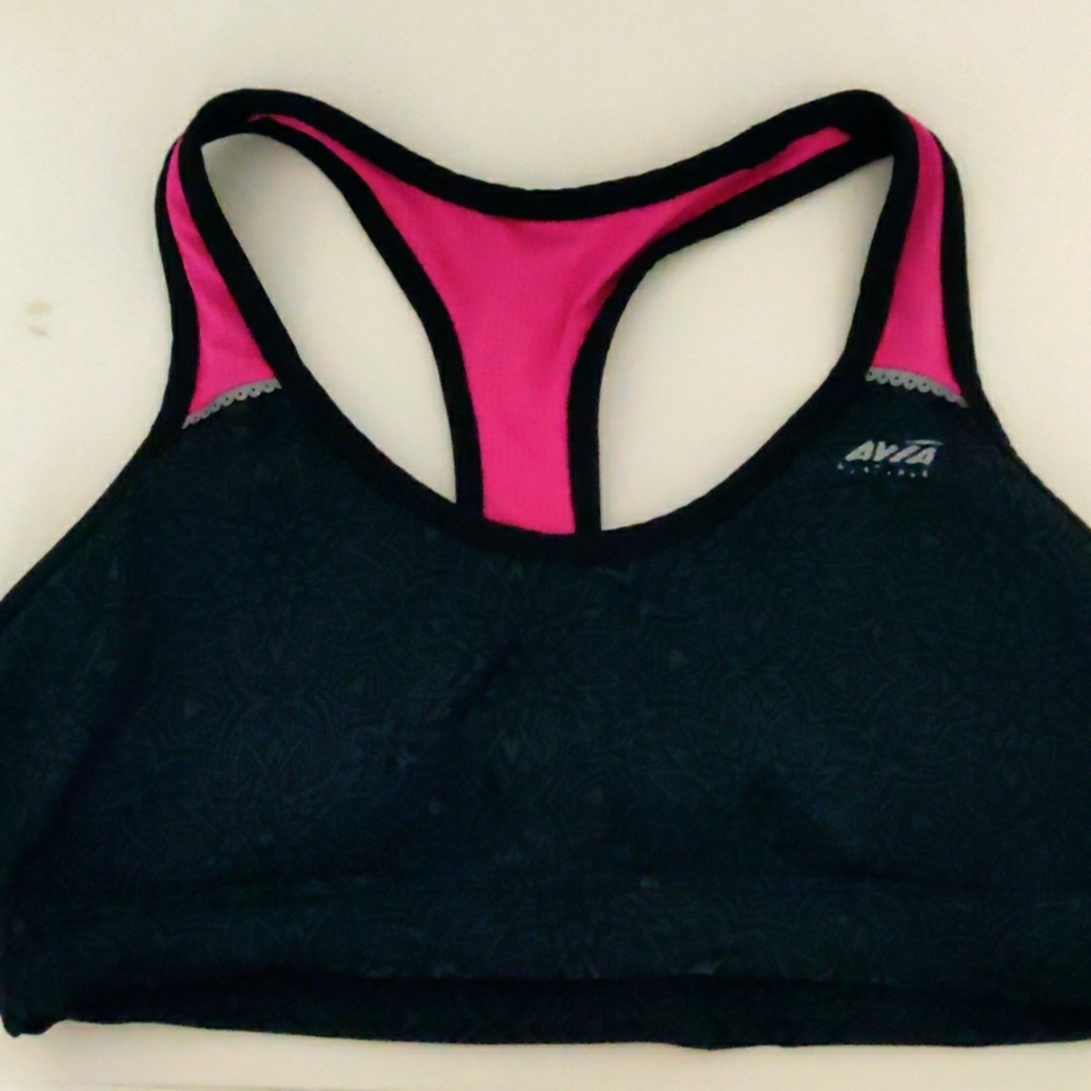 Sports bra